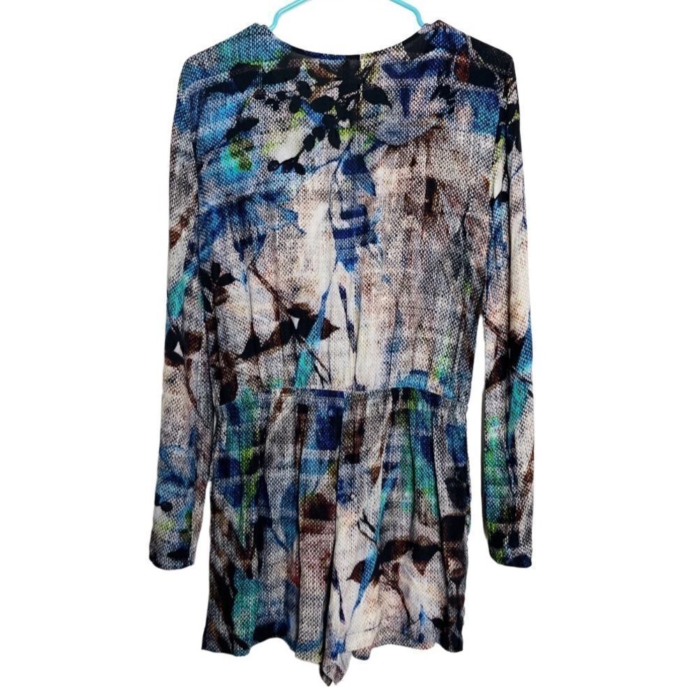 Willow & Clay Long Sleeve Plunging V Neck Romper Blue Size Medium - Picture 3 of 6